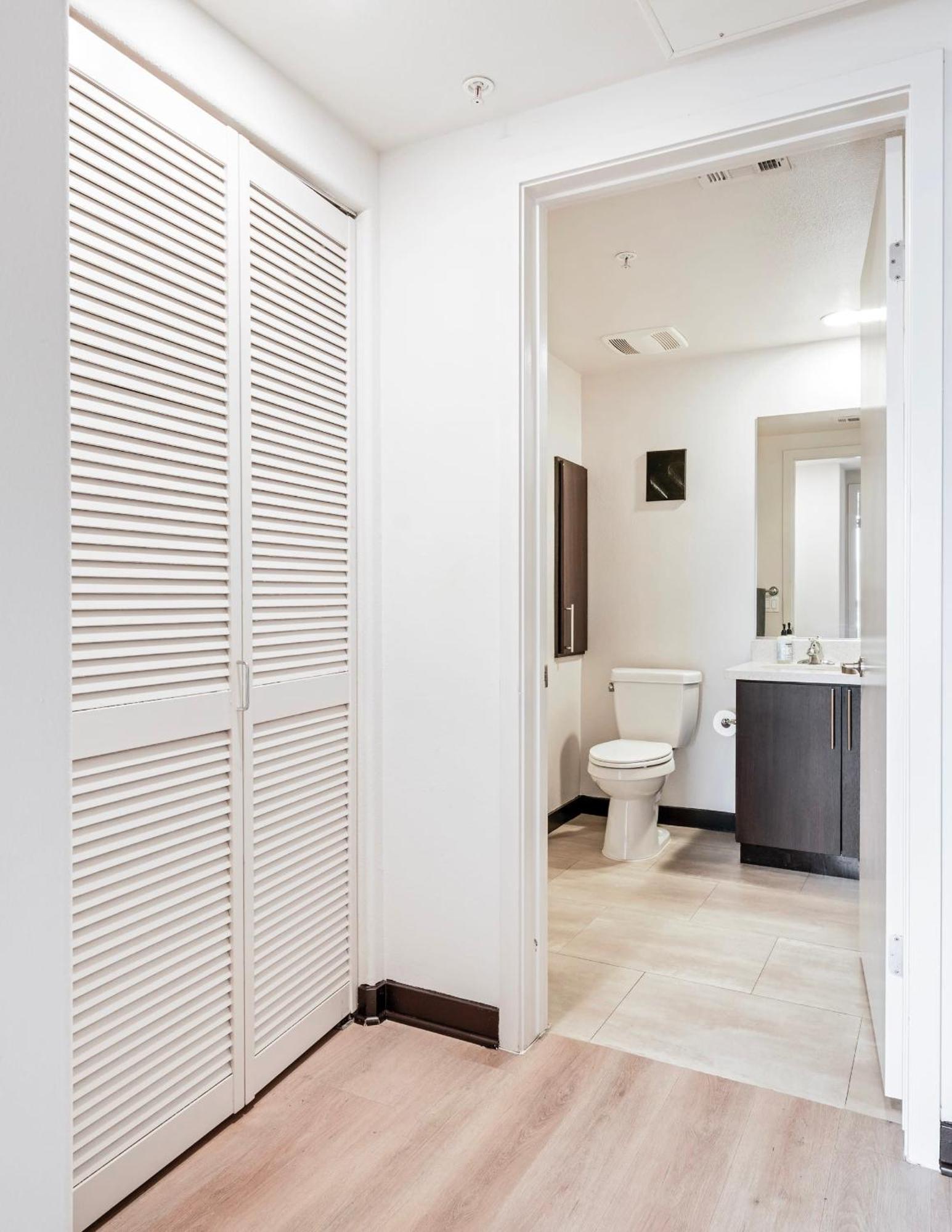 New 2br Weho Luxury D Appartement Los Angeles